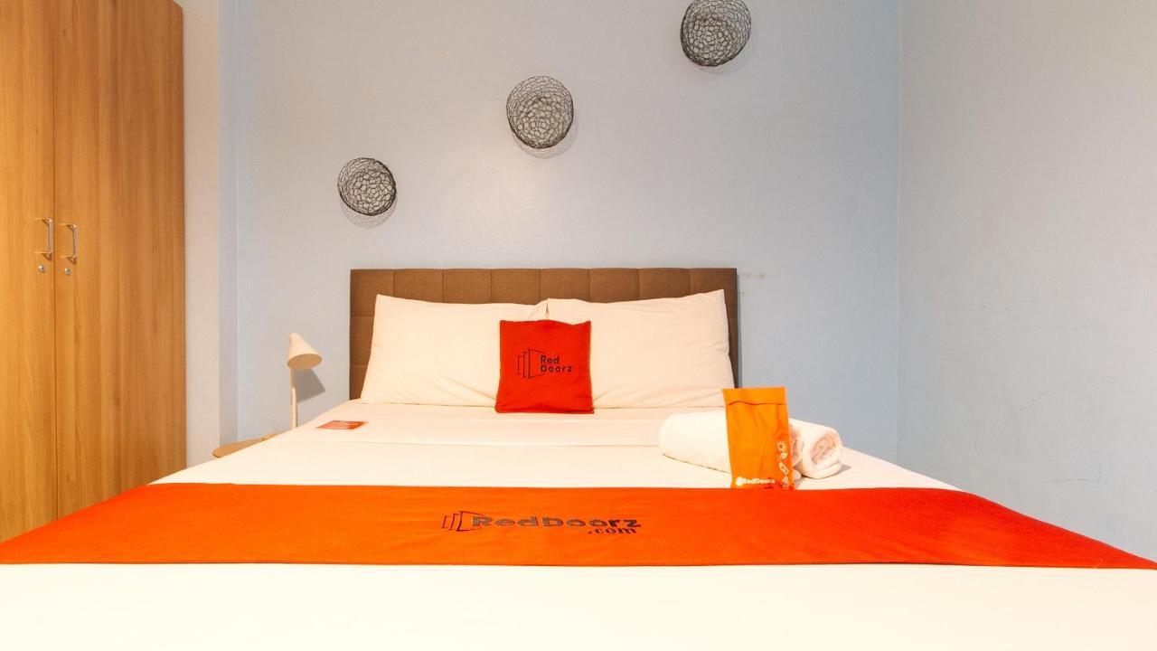 Reddoorz Plus @ Kamuning Quezon City Εξωτερικό φωτογραφία