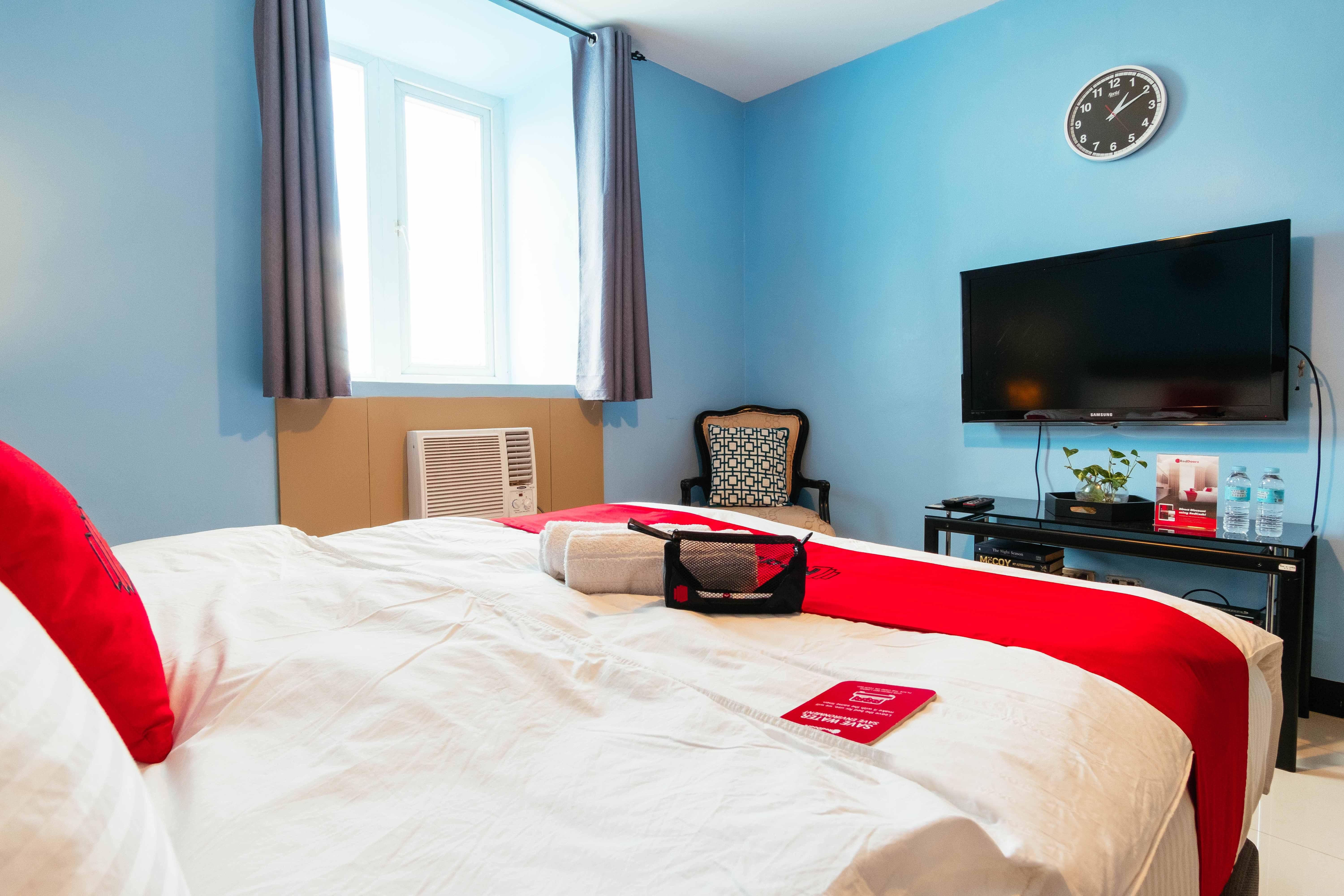 Reddoorz Plus @ Kamuning Quezon City Εξωτερικό φωτογραφία